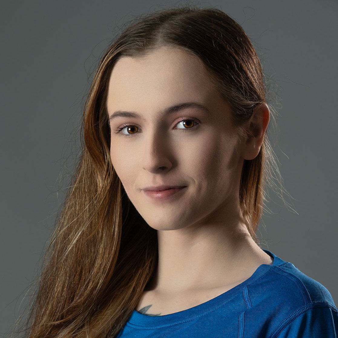 Portrait of Kendra Feth who was grateful for Don Johnson's legal services and highly recommends him.